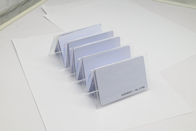 什么是办税效劳卡，，，，办税效劳卡的用途及注重事项