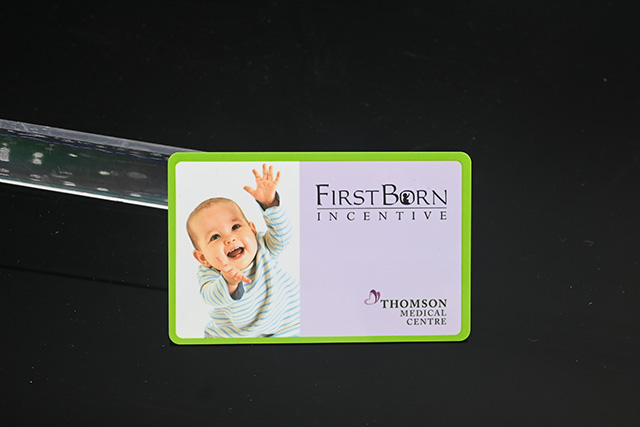 校园卡编号高低码打印上客户的姓名该怎么做？？？？？