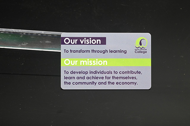 什么是抗金属标签，，，抗金属标签的基天性能参数