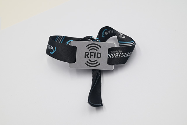 钥匙扣卡是什么材质？？？？？——钥匙扣卡制作